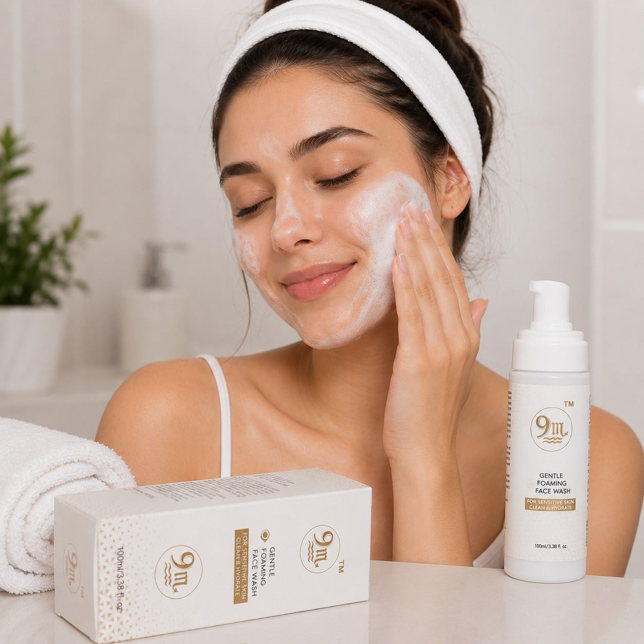9M GENTLE FOAMING CLEANSER