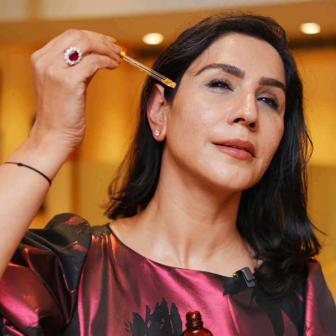 9M Luxurious Aurum Vitae face Oil 30 ML